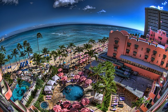 Toàn cảnh bãi biển Waikiki nổi tiếng ở Honolulu