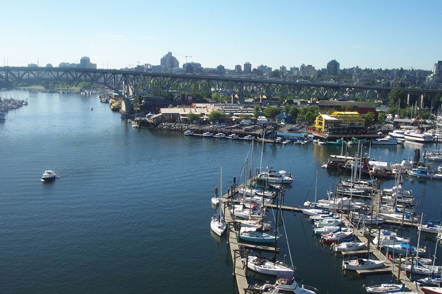 Granville - hòn đảo xinh đẹp và năng động nằm giữa lòng thành phố Vancouver